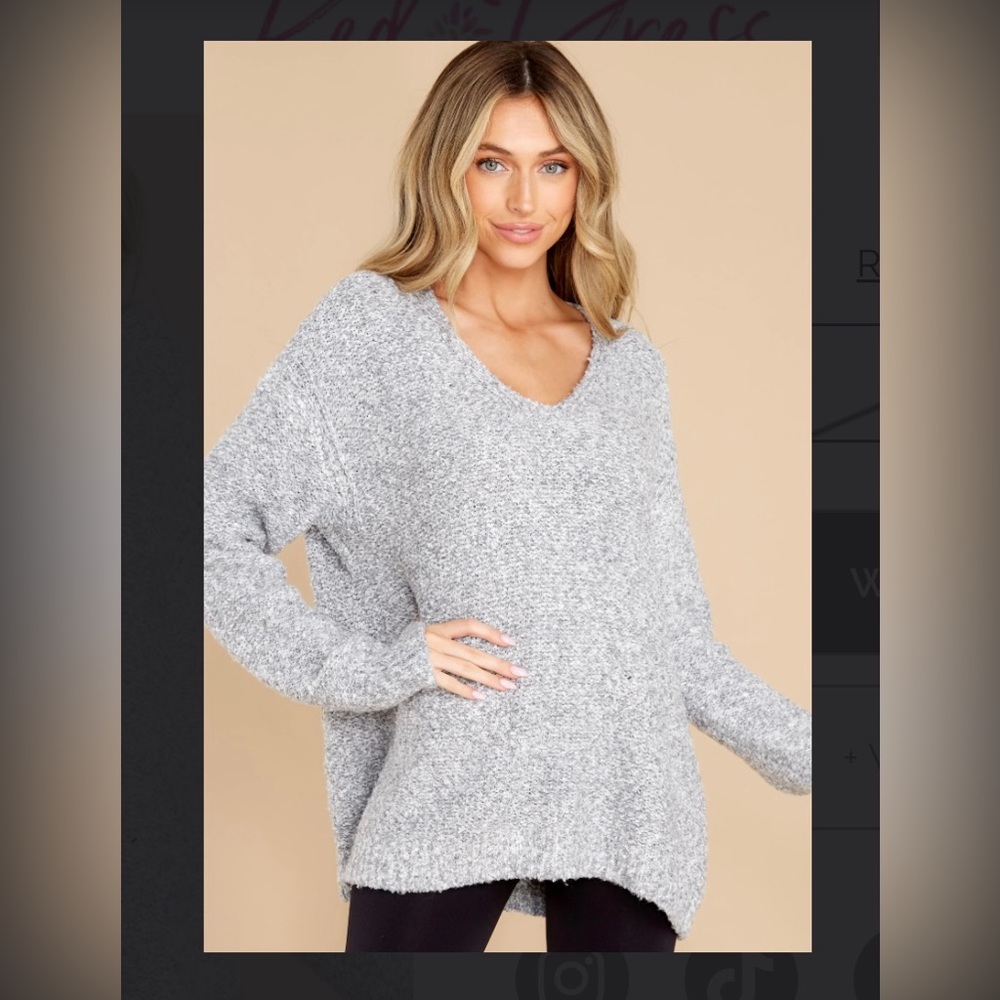▪️ Heather grey slouchy knit sweater